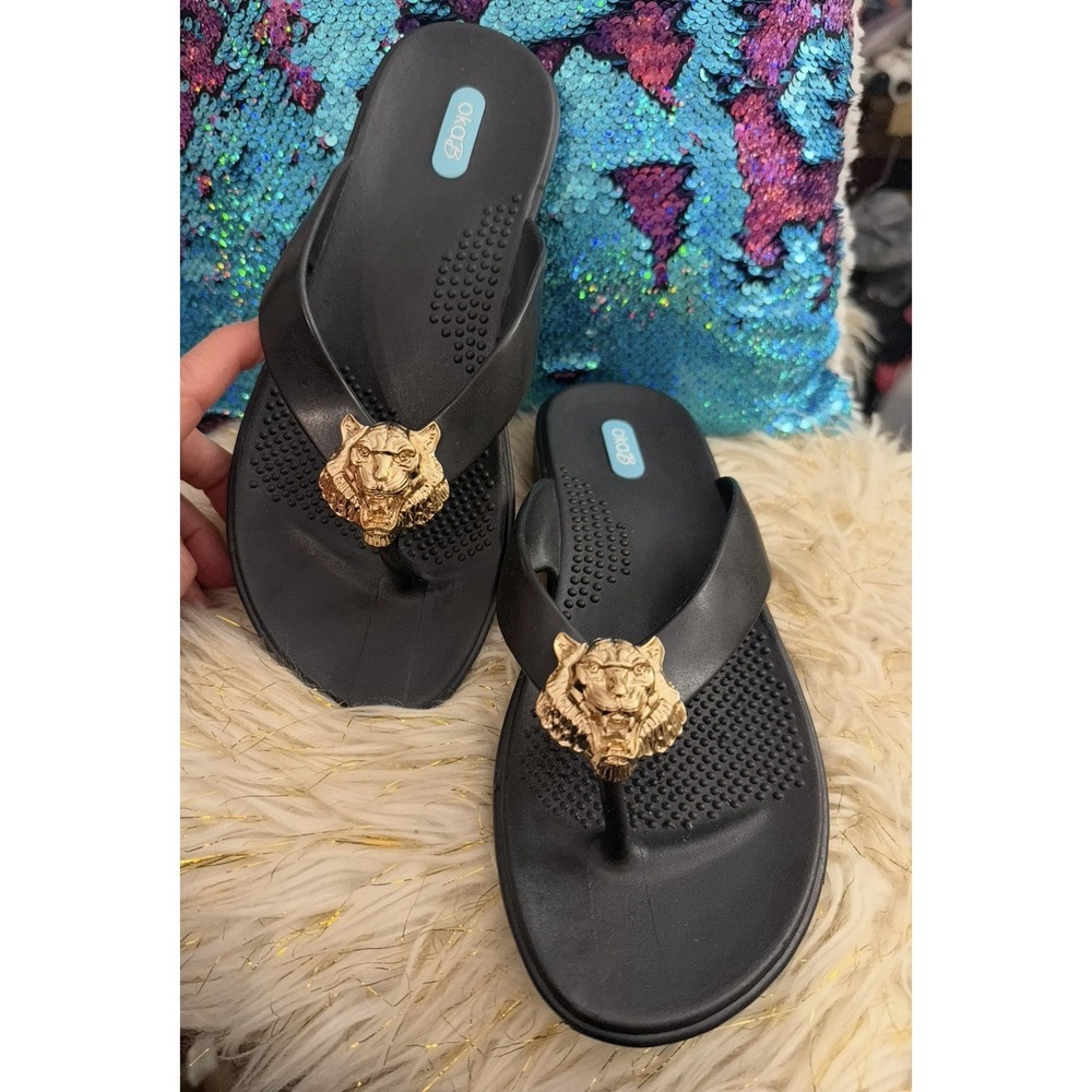 New Okab Black Licorice Gold Lion Head Rubber Flip Flop Thong Sandals Womens M/L